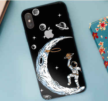 Autocollant iPhone astronaute jouant au basket - TenStickers