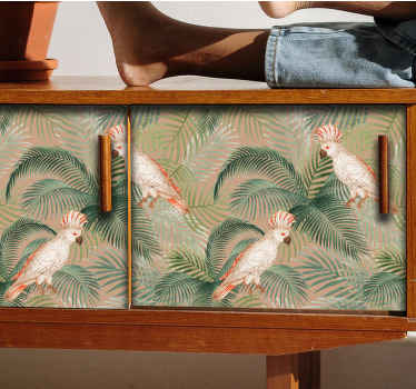 λευκοί παπαγάλοι σε μπεζ χαλκομανία επίπλων παλάμες - TenStickers