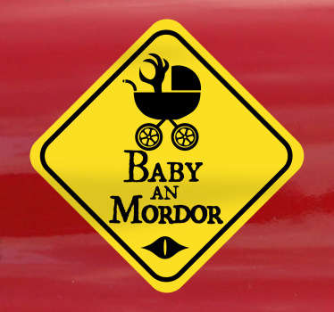 Sind Sie ein Herr der Ringe Fan und haben ein Baby an Bord? Dann ist dieser lustige Sticker genau das Richtige für Sie!