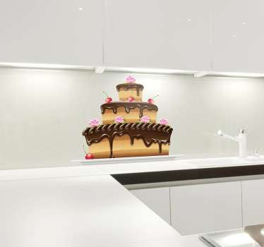 Naklejka dekoracyjna przedstawiająca przepyszny tort udekorowany masą czekoladową i wisniami. Idealna dekoracja do kuchni, kawiarni lub cukierni.