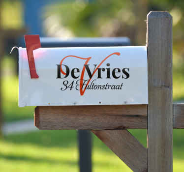 Brievenbus sticker familienaam en voorletter - TenStickers