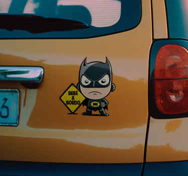 Pegatina bebé a bordo personalizada superhéroe - TenVinilo