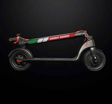 Adesivo monopattino bandiera italiana  - TenStickers