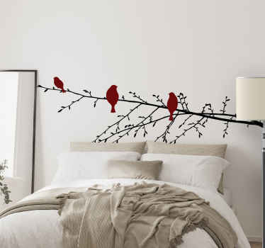 Sticker arbre oiseaux rouges sur une branche - TenStickers