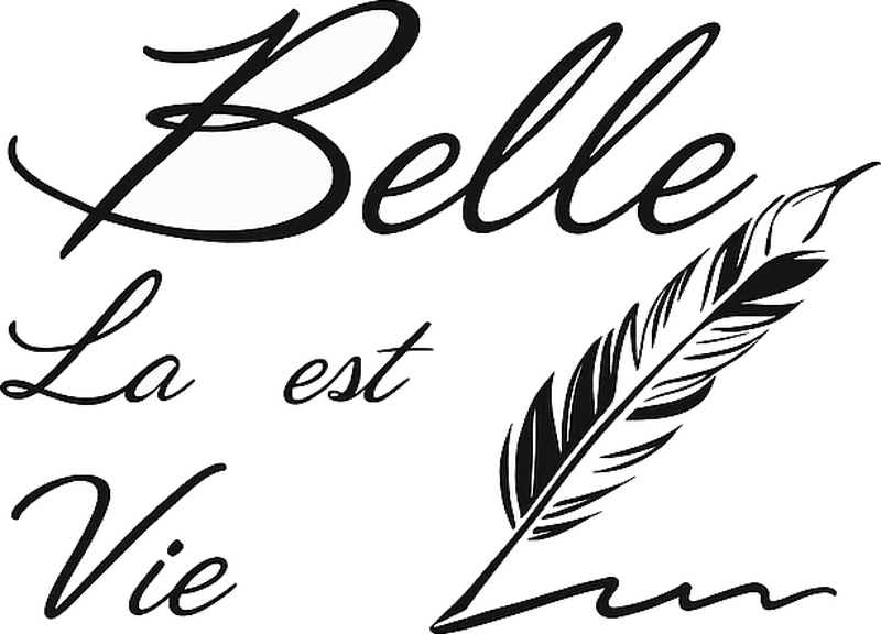 La vie est belle living room wall sticker - TenStickers