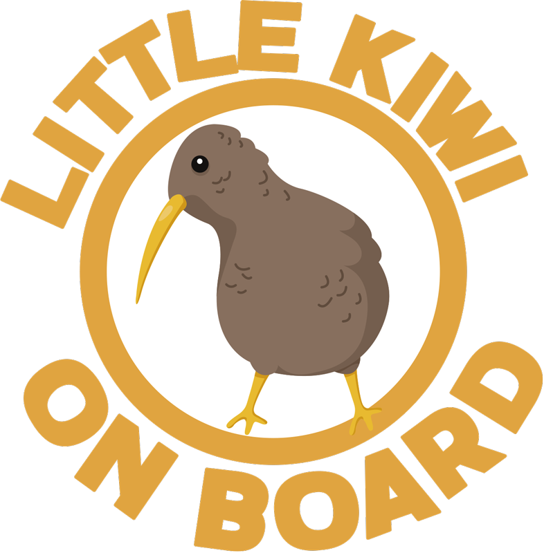 Fantastic ittle Kiwi on Board sticker - TenStickers
