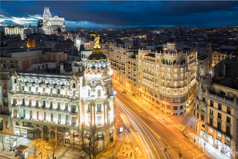 Vinilo 3D Madrid atardecer en Gran Vía - TenVinilo