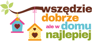 Naklejka na ścianę z napisem w domu najlepiej - TenStickers
