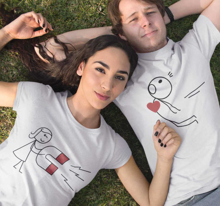 Camisetas para parejas imán corazón - TenVinilo