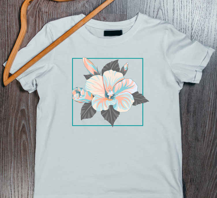 T-shirt fiori astratti