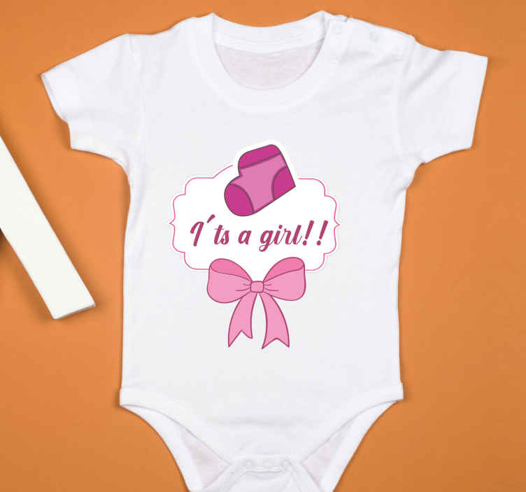baby shower with name Baby t-shirt - TenStickers
