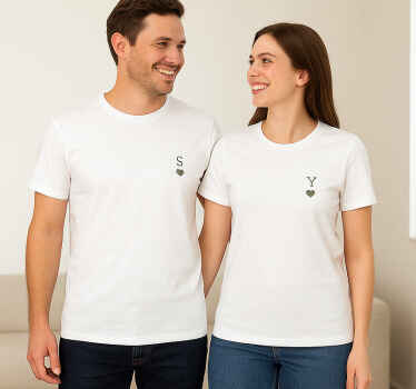 Pärchen t-shirts mit minimalistischen initialen - TenStickers