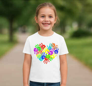 티셔츠 하트 모양 손자국 - TenStickers