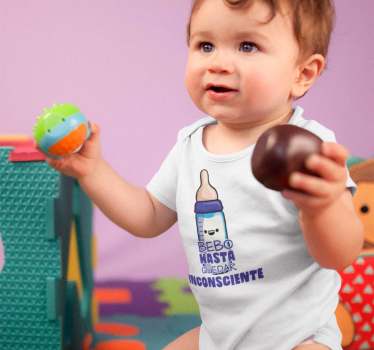 Camiseta bebé Bebo hasta quedar Inconsciente - TenVinilo