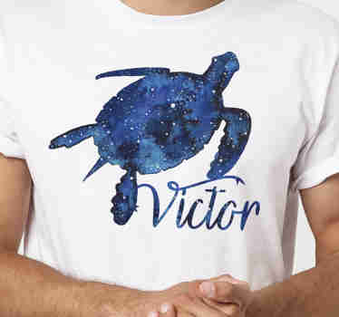 Camiseta hombre tortuga con estrella y nombre - TenVinilo