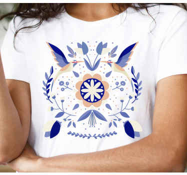 Kuşlara özel t-shirt ile mavi çiçekleri cilalayın - TenStickers