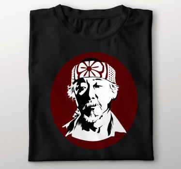 Senhor. t-shirt personalizada do filme miyagi - TenStickers