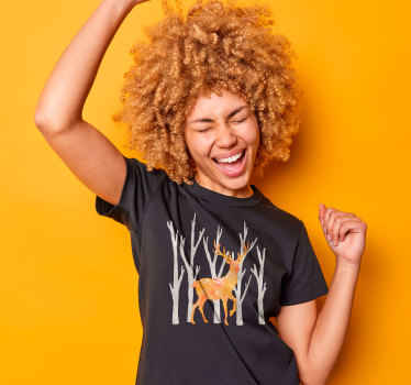 waterverf hert in bos T-shirt - TenStickers