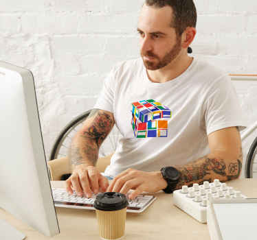 T-shirt met abstracte rubik cubes - TenStickers