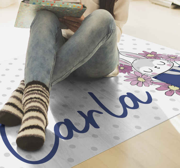 Tapete personalizado de coelho dormindo - TenStickers