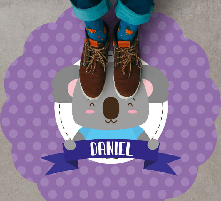 Alfombra vinílica bebé lindo koala con nombre - TenVinilo