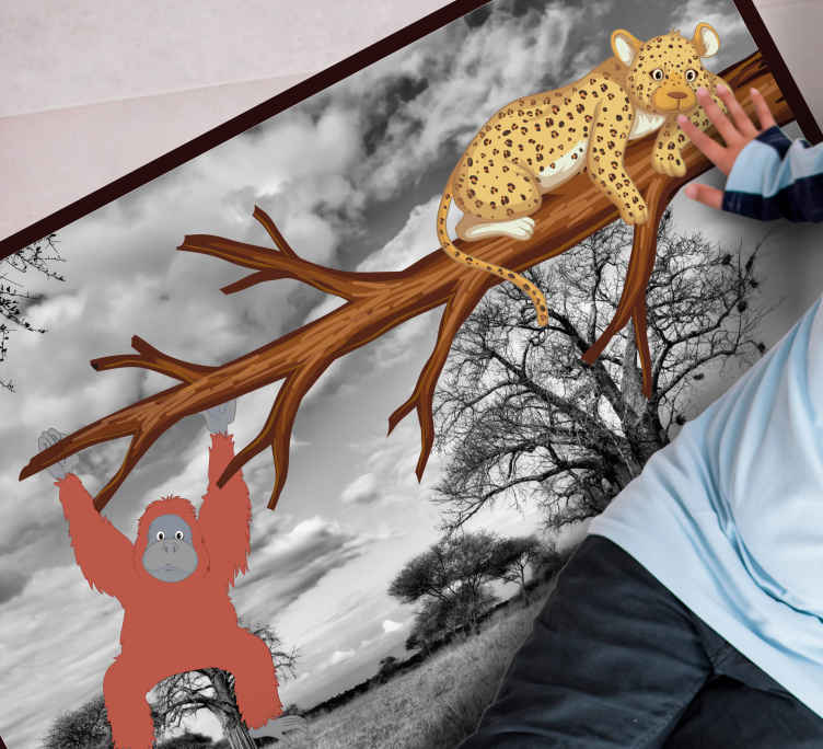 Jungle Creatures Playful animal vinyl rug - TenStickers