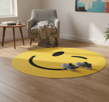 Circular vinyl rug with a playful wink  - TenStickers
