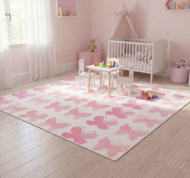 Animal vinyl rug with pink butterflies design - TenStickers