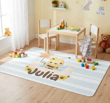 Cute animals bee with name animal vinyl rug - TenStickers
