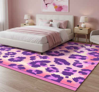 Bedroom vinyl rug in pink leopard print - TenStickers