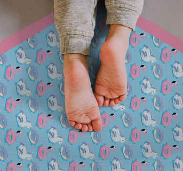 detský vinylový koberec hravý jednorožec šesťuholník - Tenstickers