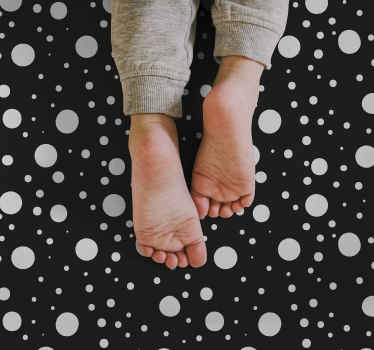 Sive in črne pikice Vinilna preproga za dojenčke - TenStickers