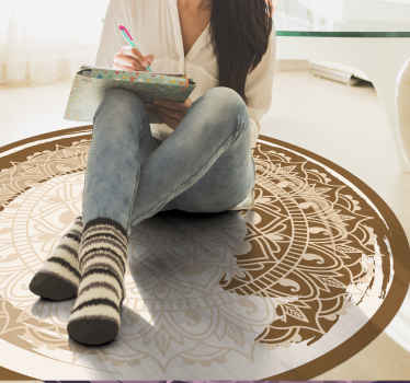 Alfombra vinílica mandala elegante motivo beige - TenVinilo