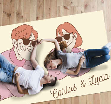 Tapis vinyle avec nom Couple  lunettes de soleil - TenStickers
