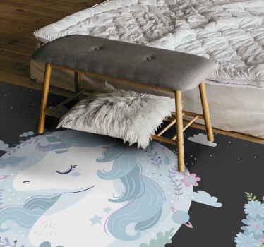 Alfombra vinílica infantil escena de unicornio de ensueño - TenVinilo
