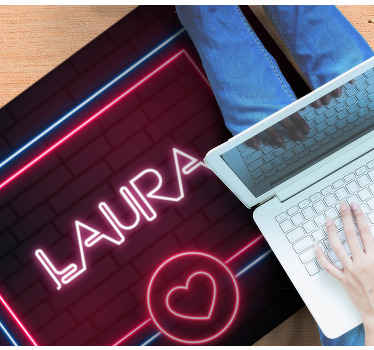 Covor de vinil cu nome dragoste cu semn neon - TenStickers