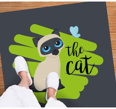 Alfombra vinílica dormitorio Gato mirando una mariposa - TenVinilo