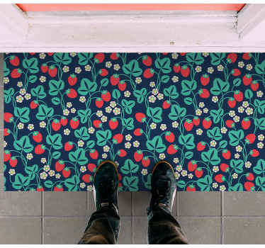 Alfombra vinílica flores inspiración floral de fresa - TenVinilo
