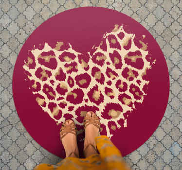 Heart Patterned Spots animal print vinyl rug - TenStickers