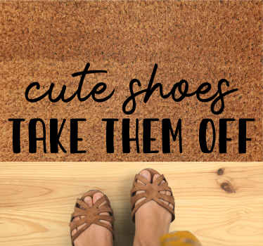 Take off your shoes  entrance hall tiles - TenStickers