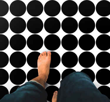 Monochrome Circle Pattern geometric vinyl rug - TenStickers