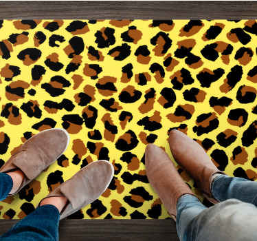 Svart och gult leopardmönster vintagematta - Tenstickers