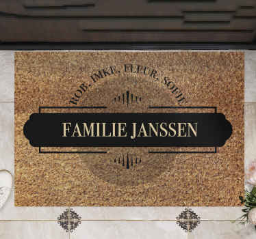Vinyl vloerkleerd gezin en familienaam - TenStickers
