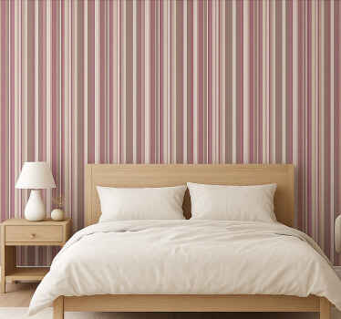 Master bedroom wallpaper stripped pink - TenStickers