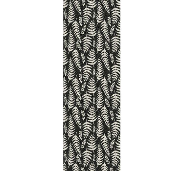 Modernizați-vă decorul băii cu acest tapet de natură spectaculos, cu un model elegant de frunze tropicale albe pe un fundal negru.