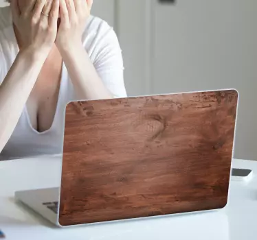 Naklejka na laptopa z motywem drewna - TenStickers