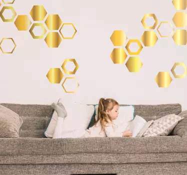 Autocolante sala de estar hexagonos dourados - TenStickers