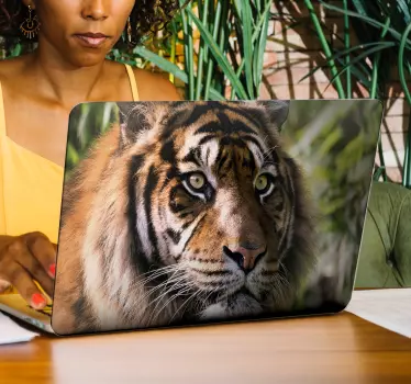 Naklejka na laptopa tygrys - TenStickers