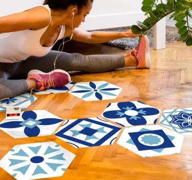 Colored hexagons floor sticker - TenStickers