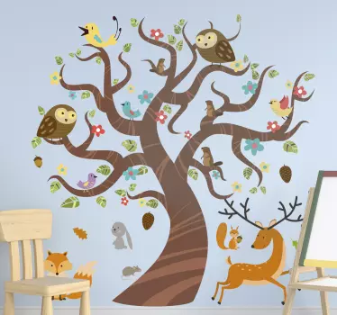 živali v drevesnem stenskem nalepki - TenStickers